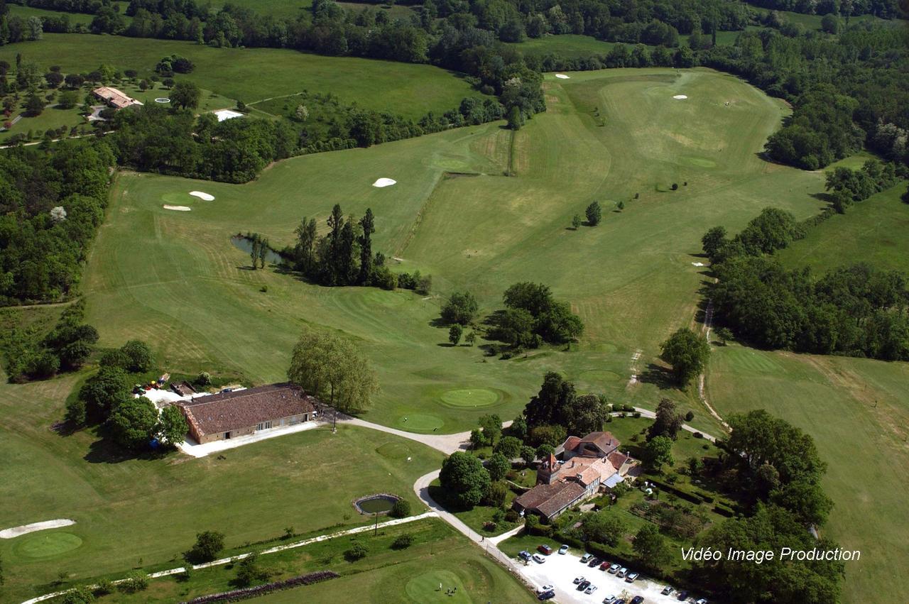 贝沙克和凯洛Golf De Teynac住宿加早餐旅馆 外观 照片